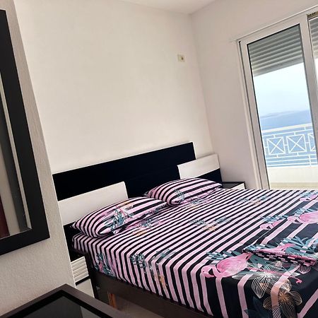 Tini Sea View Apartment Саранда Экстерьер фото