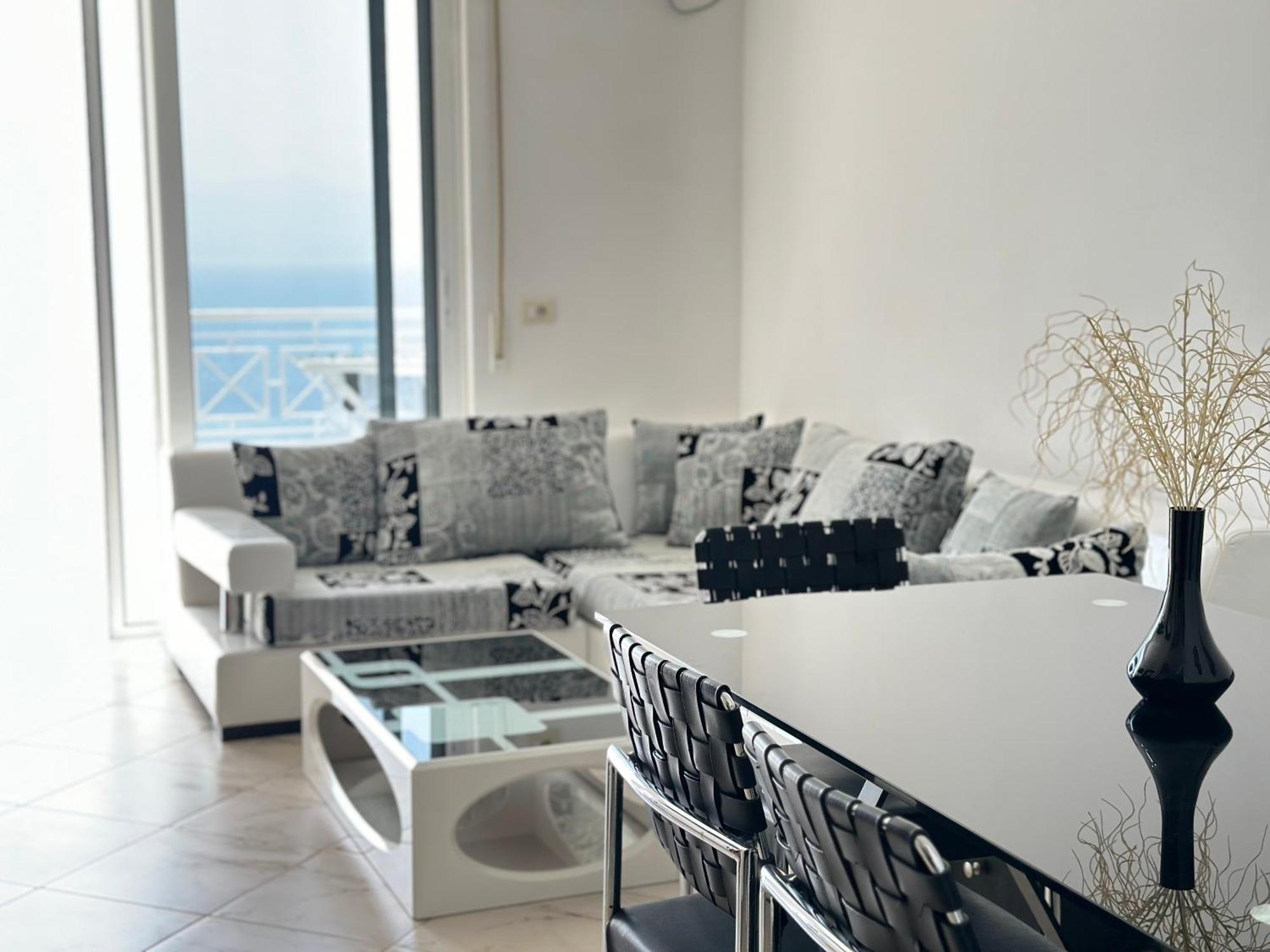 Tini Sea View Apartment Саранда Экстерьер фото