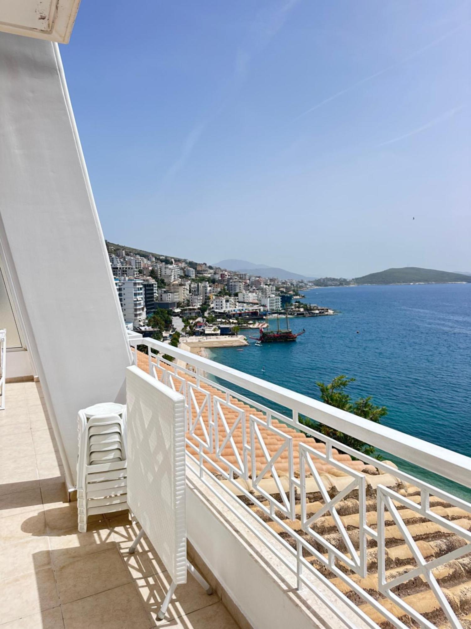 Tini Sea View Apartment Саранда Экстерьер фото
