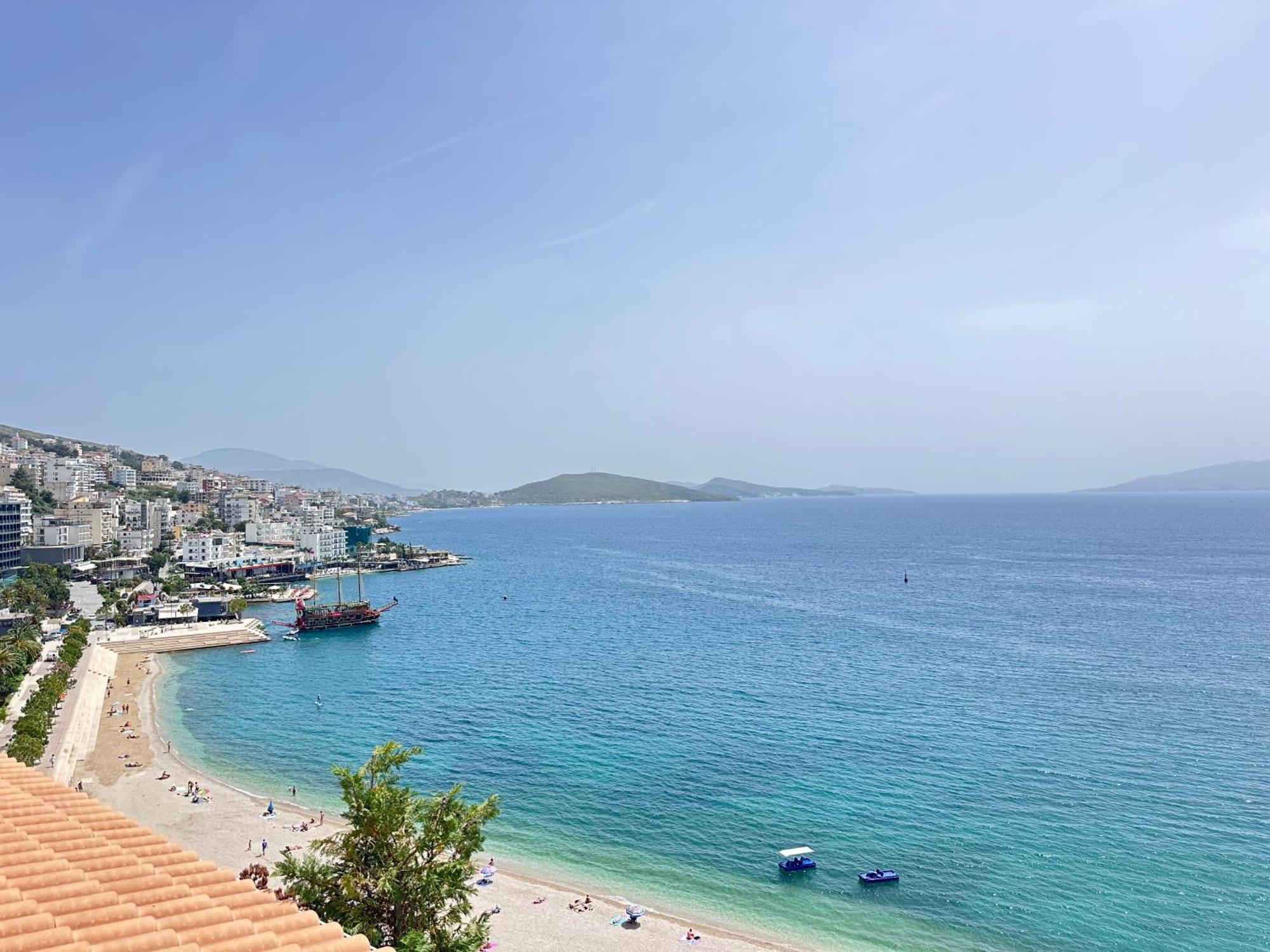 Tini Sea View Apartment Саранда Экстерьер фото
