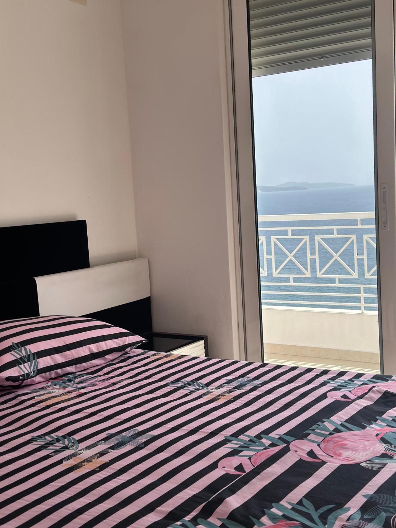 Tini Sea View Apartment Саранда Экстерьер фото
